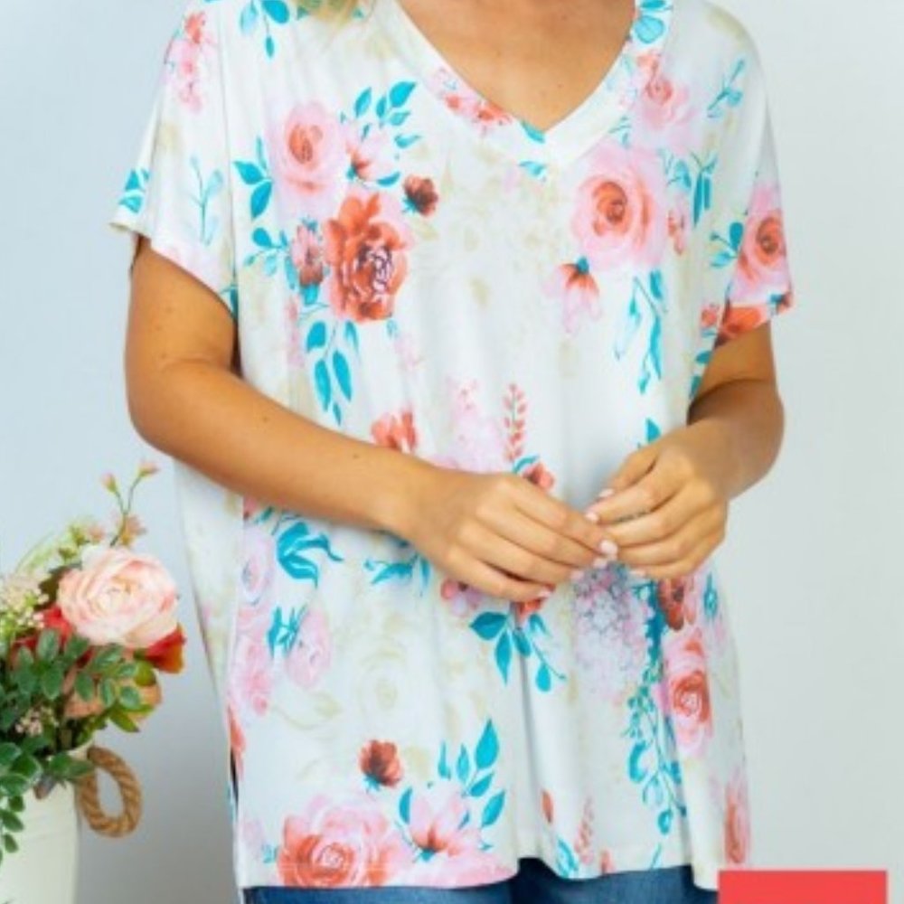Women's White Birch Ivory Floral V~Neck Short Sleeve Top